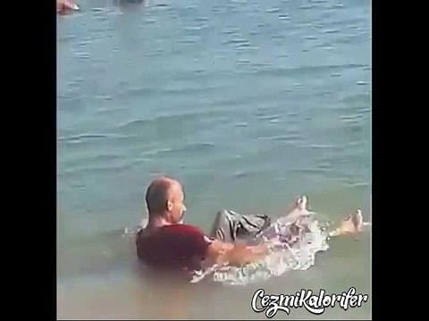 Azer Bülbül Eşliğinde Suda Çimen Emmi