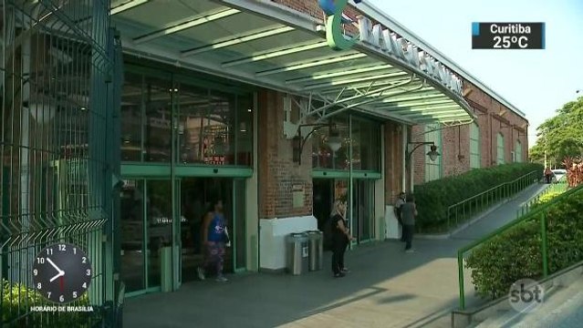 Homem é baleado em tentativa de assalto em shopping do RJ