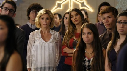 Riverdale S6E1 Season 6 Episode 1 -/CW \