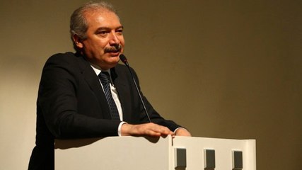 下载视频: AK Parti'nin İstanbul Büyükşehir Belediyesi Başkan Adayı Mevlüt Uysal Kimdir?