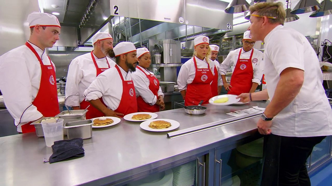 Gordon Tells The Red Team To Pick A New Team Captain _ Season 8 Ep. 7 _ MASTERCHEF-Tev88acJirw