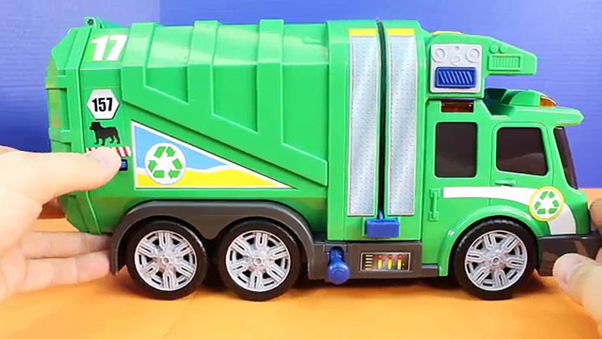 fast lane recycling truck