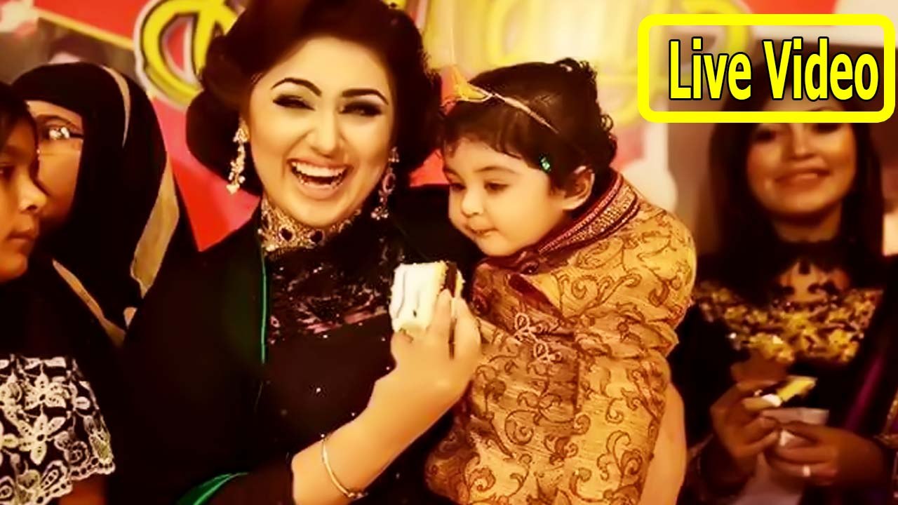 তারকা আলো ঝলমলে রাতের মধ্যেই চলে গেলো আব্রাহামের জম্নদিন ! একজলক ভিডিও টা দেখুন না হলে মিস করবেন