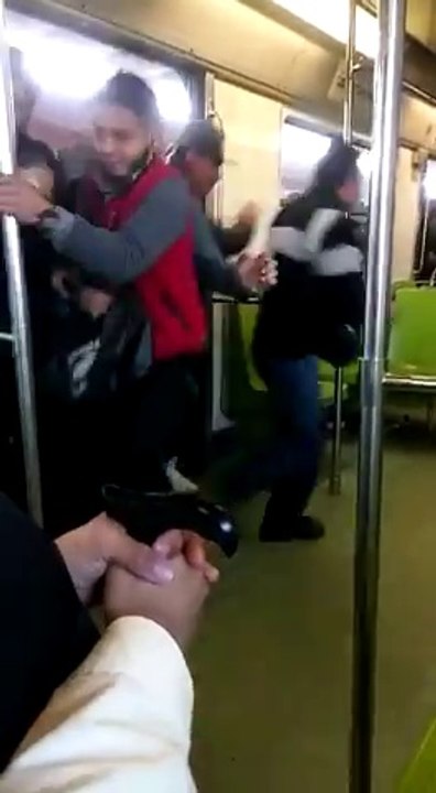 La folie quand tu prends le métro à Mexico !! Grosse cohue..