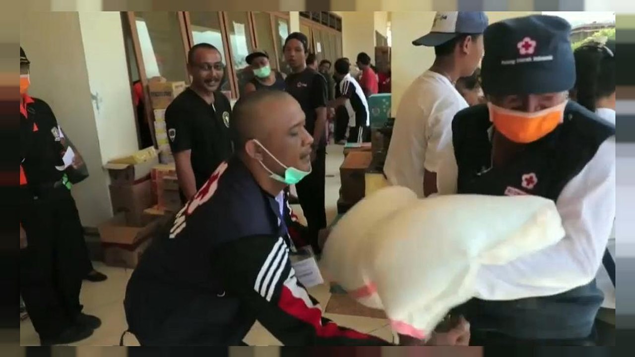 Vulkan Gunung Agung treibt 120.000 in die Flucht