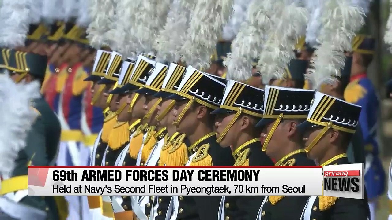 South Korean President Moon Jae-in vows powerful military deterrent, early OPCON transfer