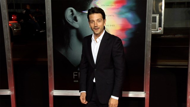 Diego Luna Flatliners World Premiere Red Carpet