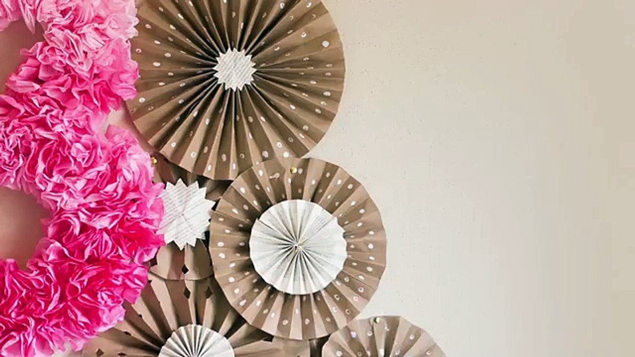 DIY Kraft Paper Fans Backdrop / Abanicos de Papel ( Party Decoration - Decoracion de Fiestas)