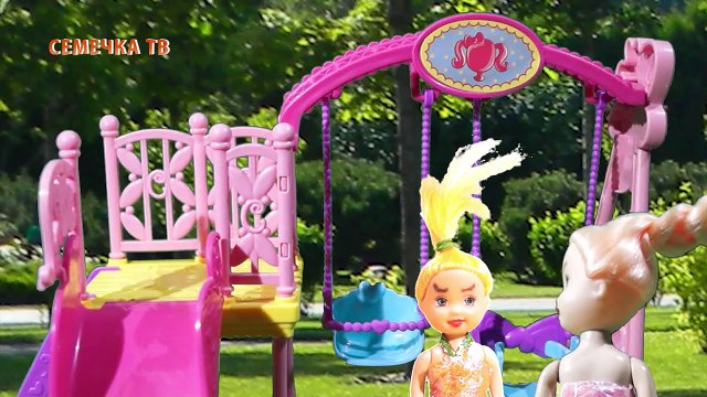 Мультики куклы Мама Барби Родители уехали Вредные детки косметика Плохие малыши Играем в куклы Барби