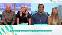 Deux présentateurs anglais ont un énorme fou rire en direct à la TV