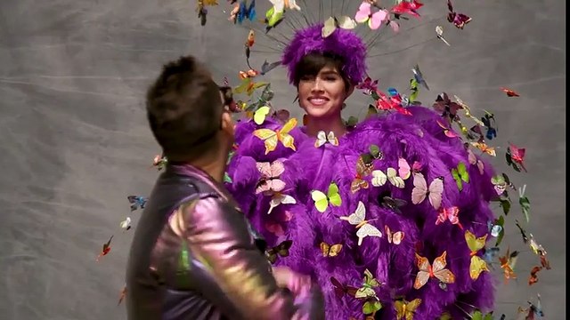 In the backstage at the Moschino Spring Summer 2018 Fashion Show!