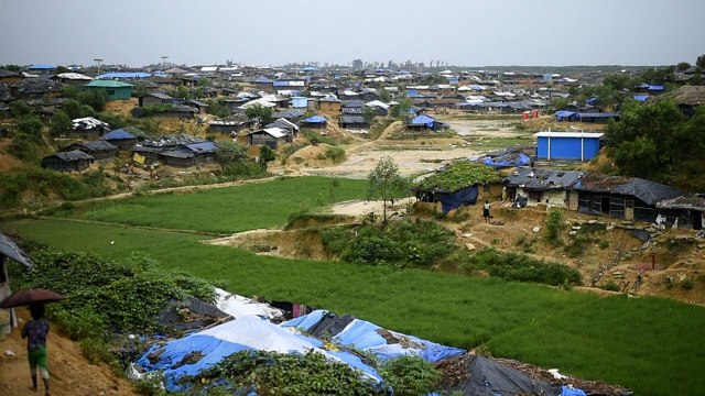Naufrágio de barco mata 14 rohingyas em Bangladesh