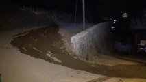 Fethiye'de Kanalizasyon Suyunun Yola Aktığı İddiası