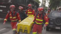 Rescatistas se enfocan en hallar los cuerpos en las ruinas de edificio en México