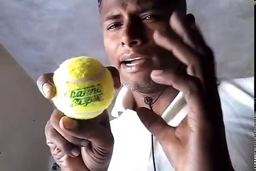 How To Off Spin a Ball In Cricket in Hindi Tutorial | Bowling Tips and Tricks l Techniques Tennis