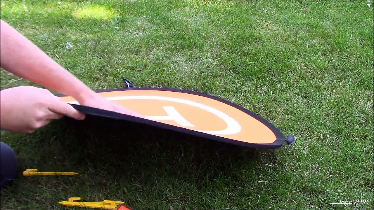 Powerextra Universal Fast-Fold Portable Landing Pad - Unboxing and Use Review-d1qB-pVgVcA