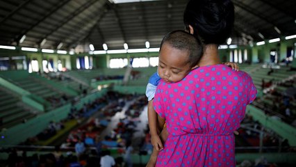Vulcão em Bali obriga à retirada de 135 mil pessoas