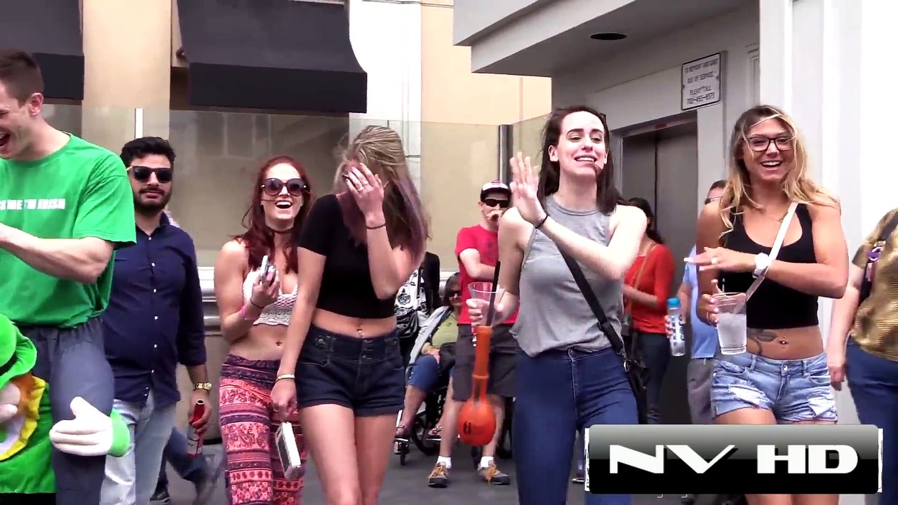 BUSHMAN SCARE PRANK 2017!! - BEST PRANKS - FUNNY PRANKS