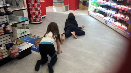 New Hand Clap Game, Commando Style Shopping, & An Inelegant Hair Fight