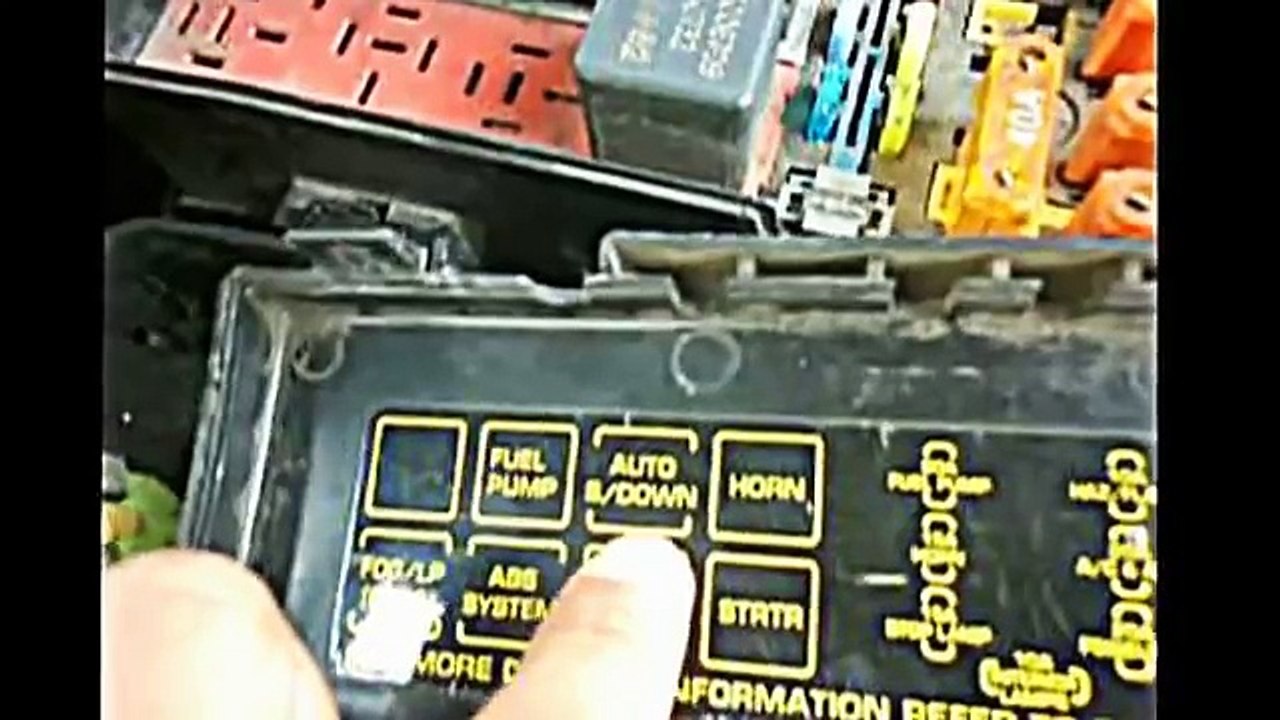 Como Probar un Relay o Relevador de un automóvil.