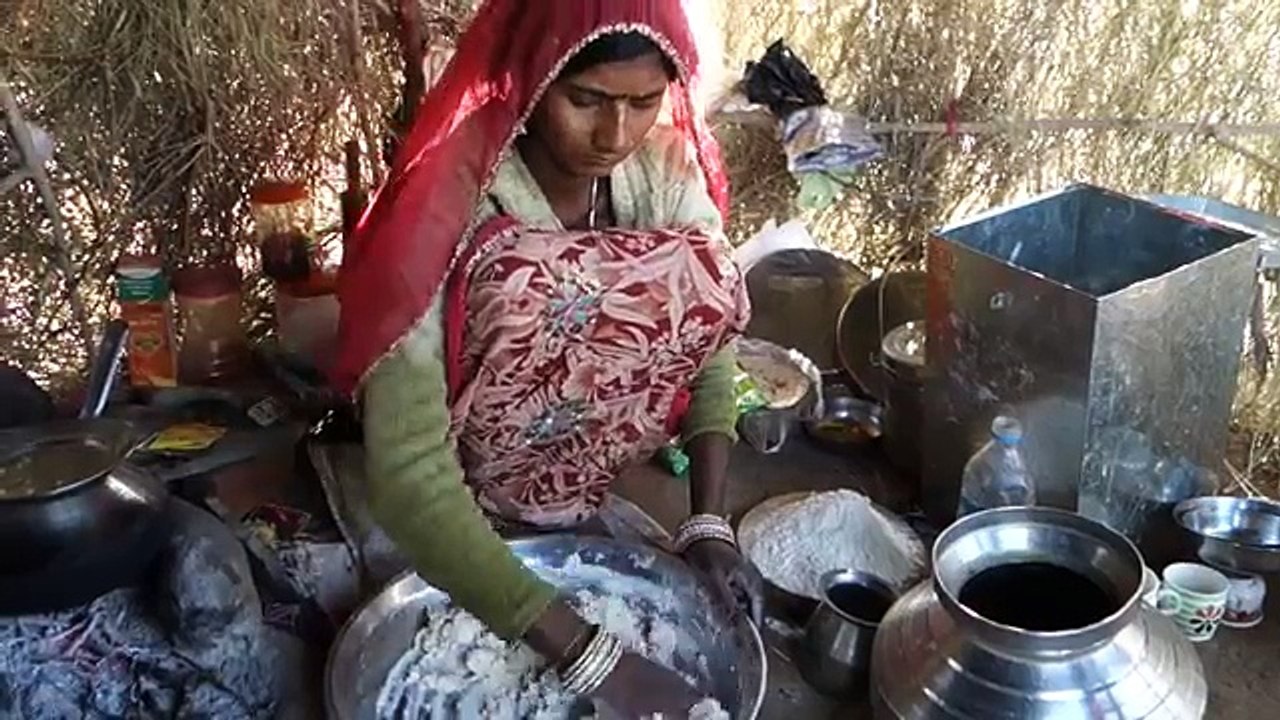 The best chapati / Authentic recipe from a gipsy village, Rajasthan desert / Indian flat bread, roti