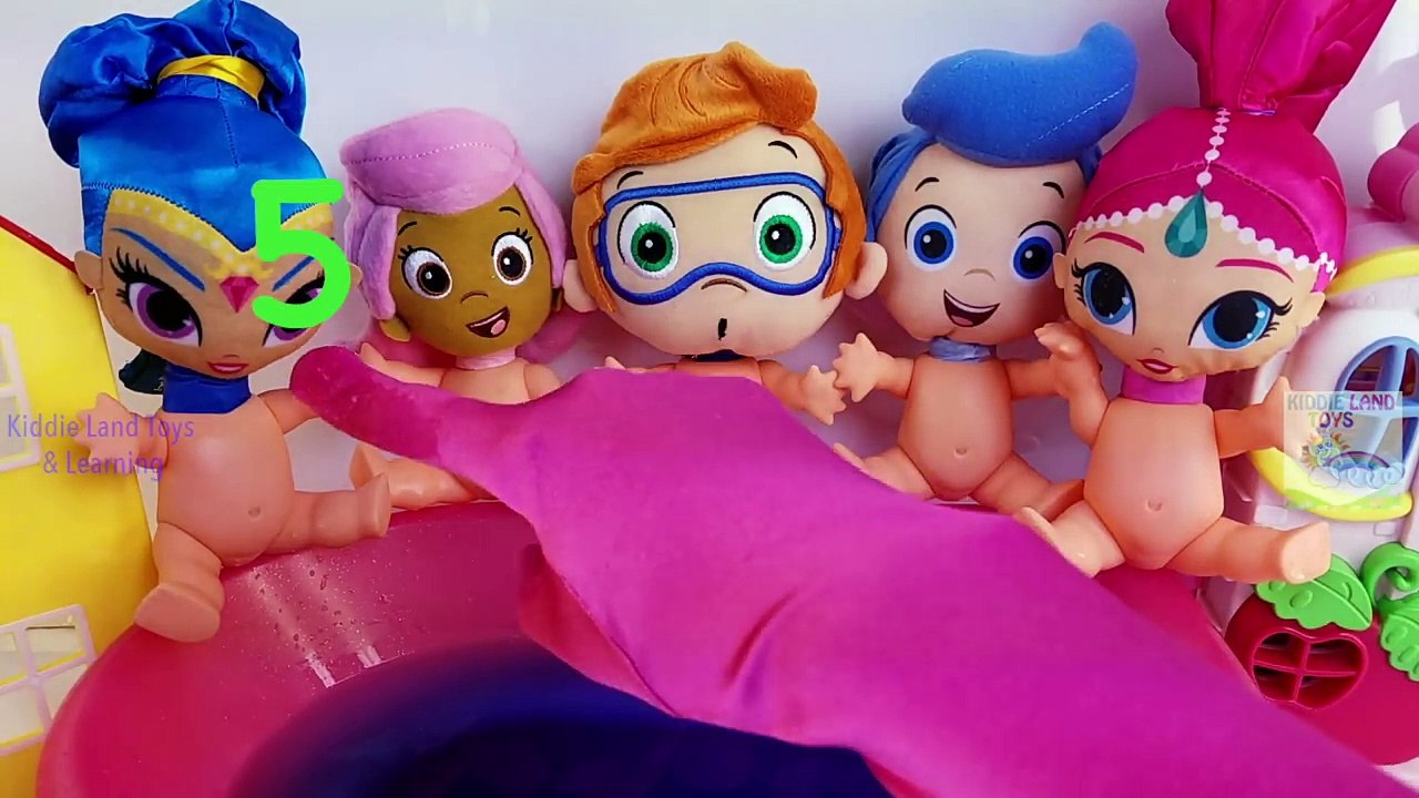 Bubble Guppies Shimmer and Shine Paw Patrol Babies Jumping on the Bath