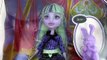 Monster High 13 Wishes Movie Twyla Doll Toy Unboxing Review Daughter of the Boogie Man