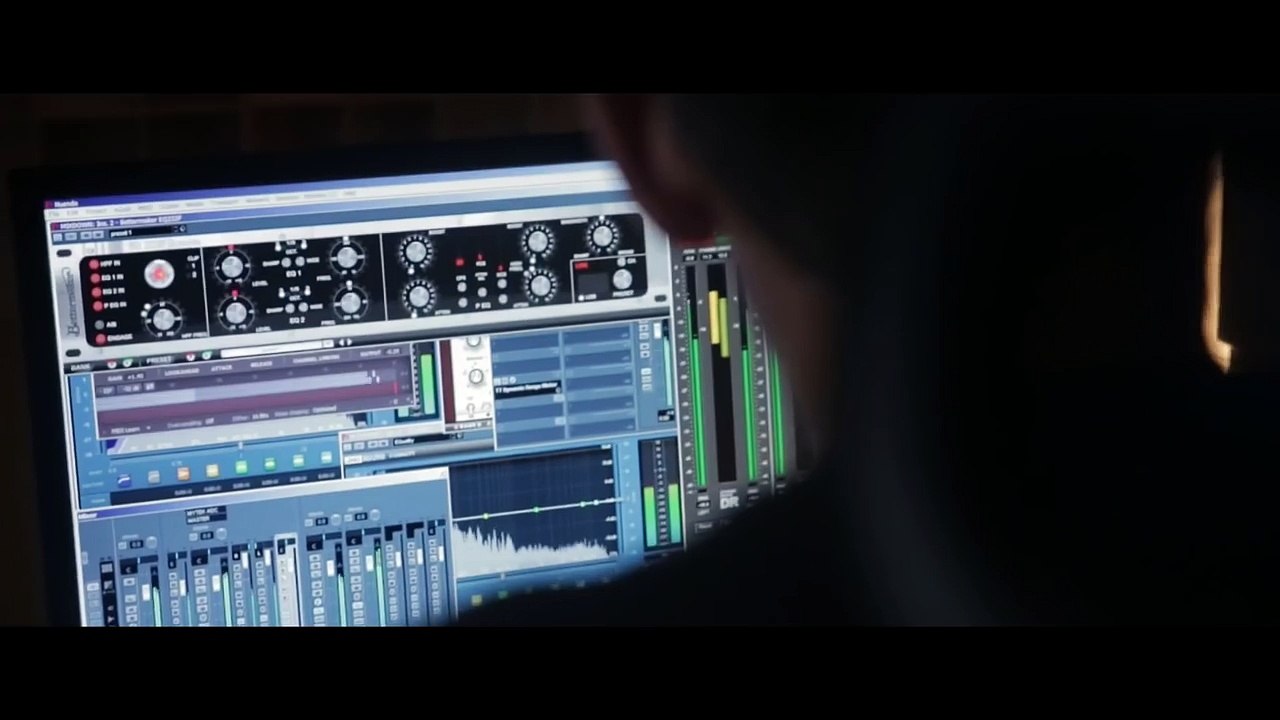 Professional Online Mixing & Mastering Services - Red Mastering Studio, London