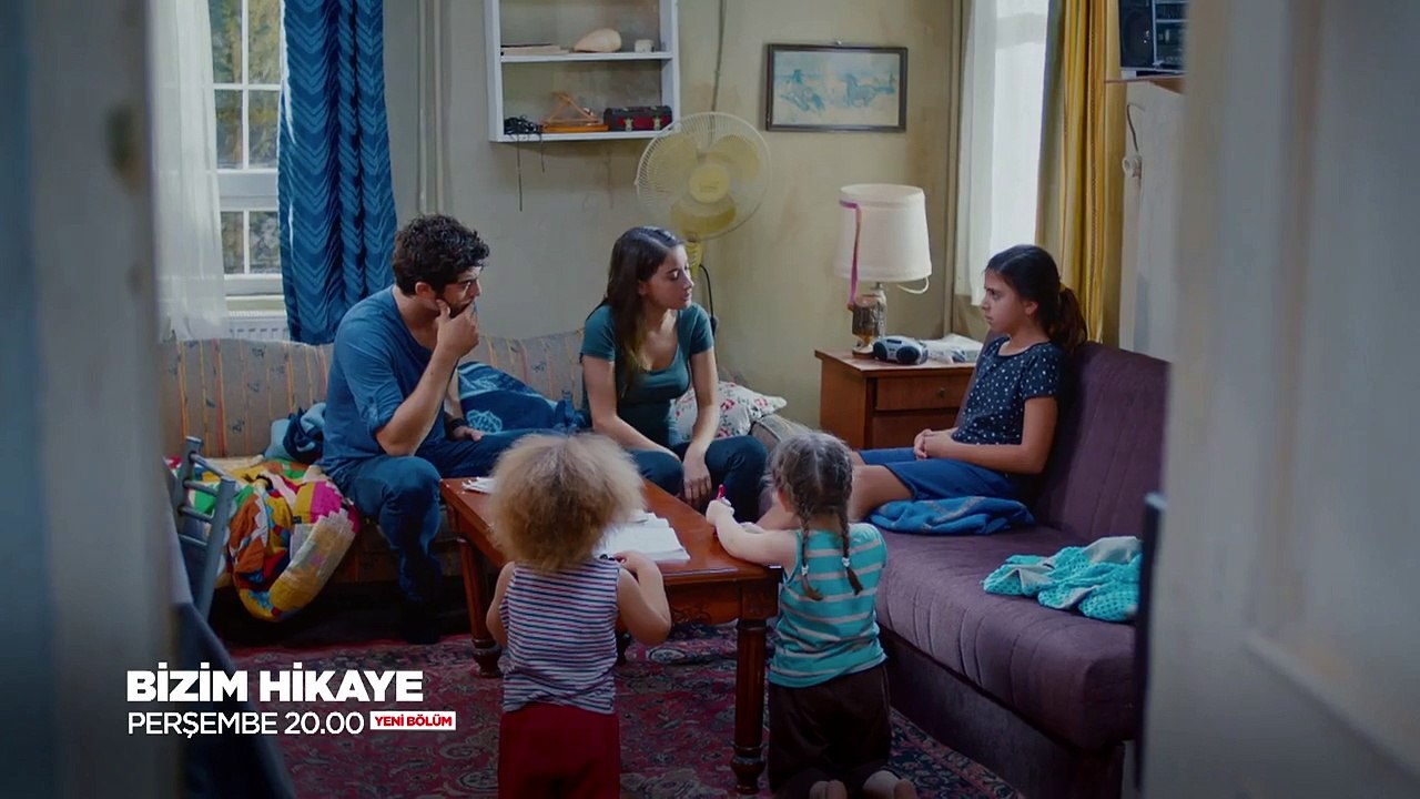 Bizim Hikaye 4. Bölüm 1. Tanıtımı