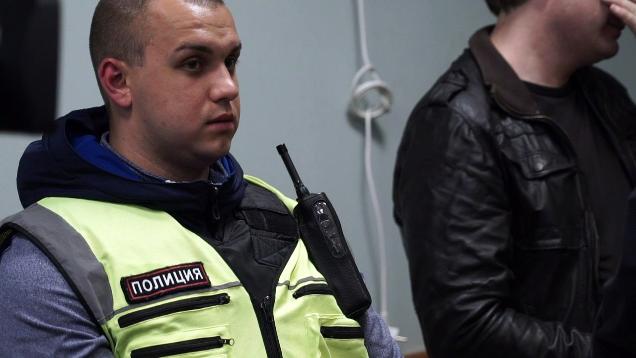 Opositor ruso Navalny dice que fue detenido en Moscú