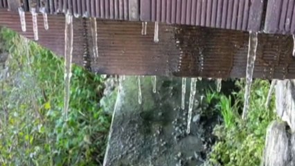 설악산 첫얼음...지난해보다 열흘 빨라 / YTN