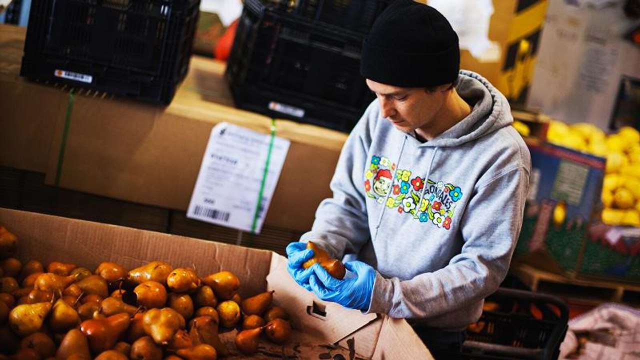 This 'Ugly Food' Brand Is Lowering Food Waste And Your Grocery Bill