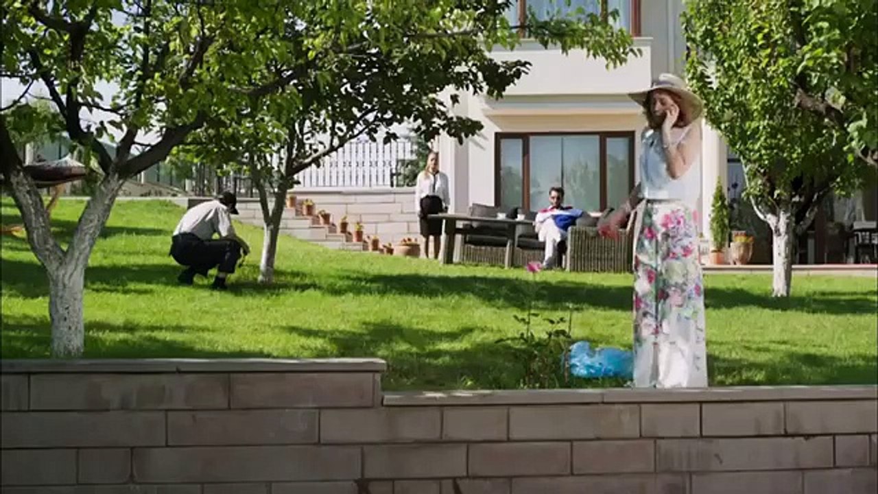 Tatlı Şeyler Türk Filmi HD by Alfred Garcia