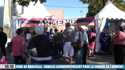 Charles Aznavour en visite à la foire de Marseille pour la journée de l'Arménie