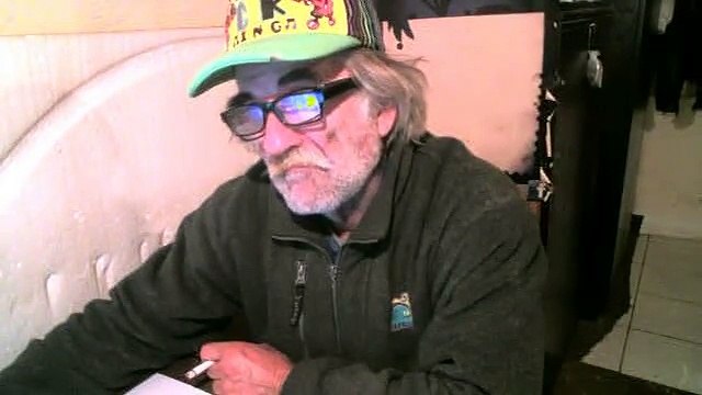 kad sjedimo lakse je jer smo laksi