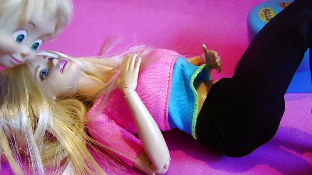 Барби растолстела. Мама Барби, Маша и Медведь. Мультфильм с куклами