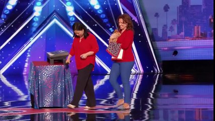 America's Got Talent 2017 Jokgu the Keyboard Playing Chicken Full Audition S12E01