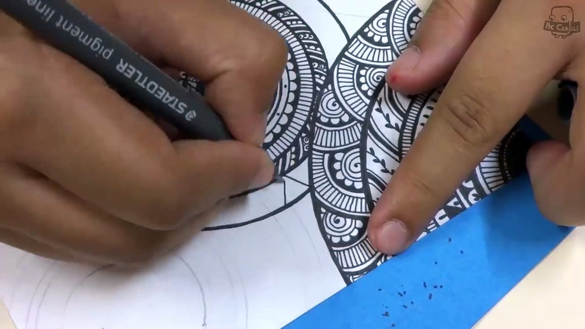 Doodle - Circular Pattern Design [Mandala]