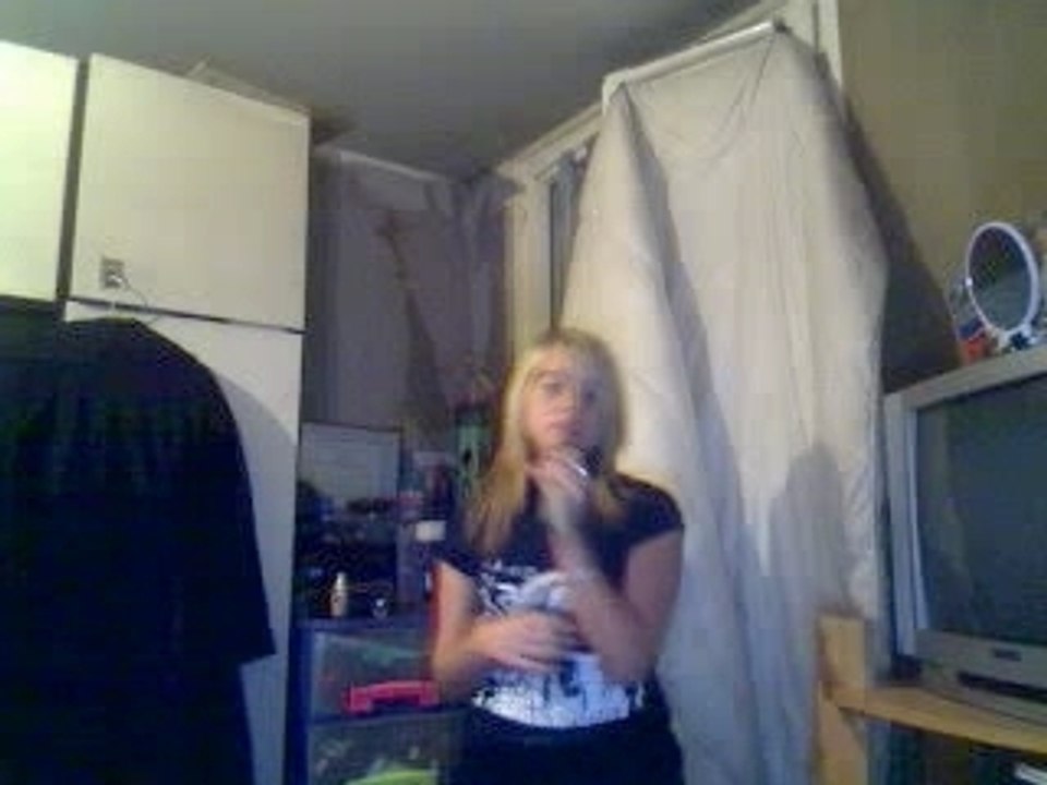 MA BESTAHH KE JAIME ELLE ES RIEN KA MOI ET JE LAIME GRAVVE