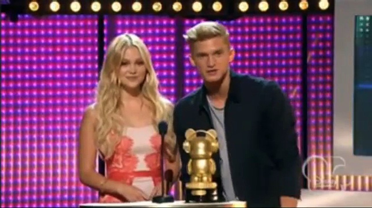Fifth Harmony winning Thats My Jam (Radio Disney Music Awards new)