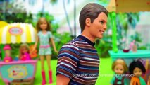Juguetes de Barbie en español - Chelsea y las niñas venden limonada en el parque