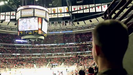 Soldier Surprises Family for Christmas at Blackhawks Game