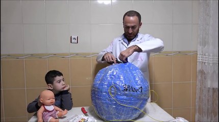 DEV - ORBEEZ - Su maymunu yapmayı deniyoruz