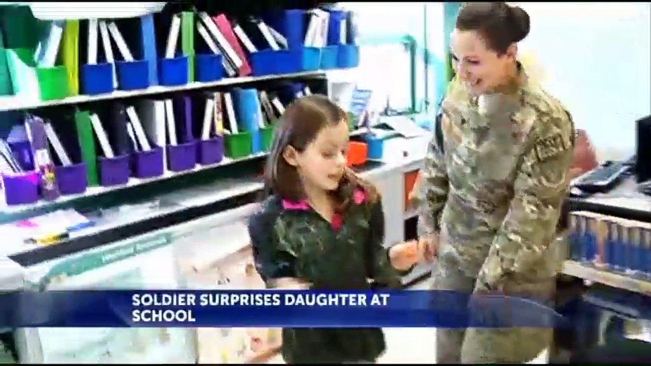 Soldier Surprises Daughter At School Video Dailymotion