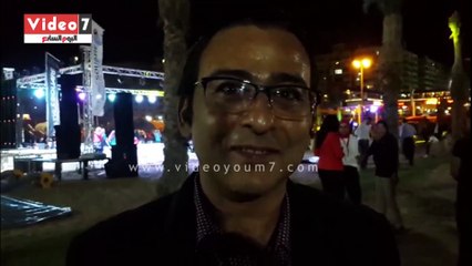 شاهيناز تحيى حفل مهرجان السياحة والتسوق على شاطئ بورسعيد