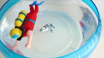 Swimming Wind-Up Diver Toy - Water Toys for Children - Swimming Toys