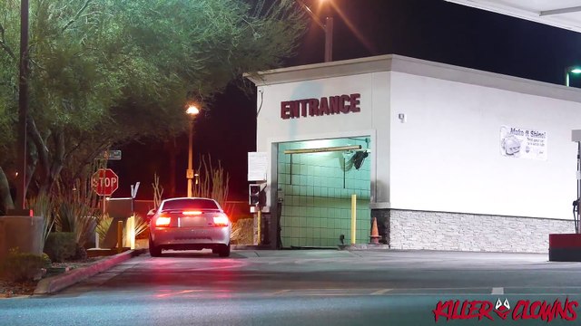 Killer Clown X Scare Prank - Las Vegas Clowns Sightings - Pranks TV