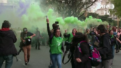 Argentinas reclaman despenalización del aborto