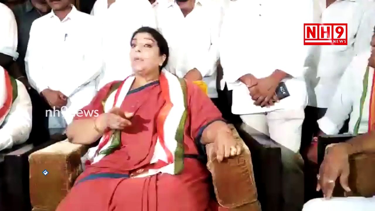 Congress MP Renuka Chowdary Call To Save Godavari _ Congress Party Press Meet-BPR_gOT5VOo