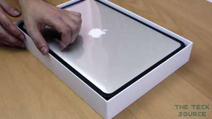 New 2013 13  Macbook Air Unboxing Overview + Giveaway! (2) (2) (2) (2) (2) (2)